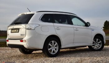 Mitsubishi Outlander 2.0 4WD Plug-In Hybrid full