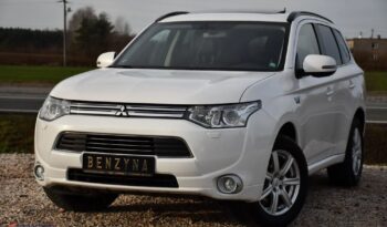 Mitsubishi Outlander 2.0 4WD Plug-In Hybrid full