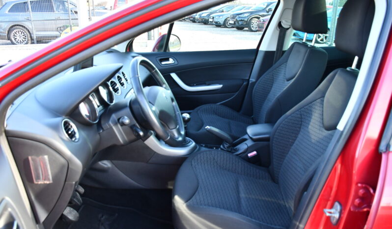 Kombi PEUGEOT 308  2011 Diesel Manualna FWD (przód) Bordowy 5 5 Niemcy Metalik full