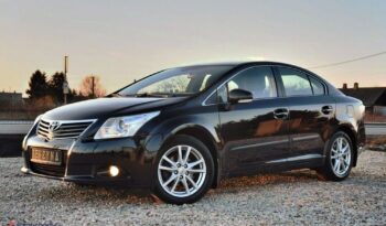 Toyota Avensis 2.0 Executive full