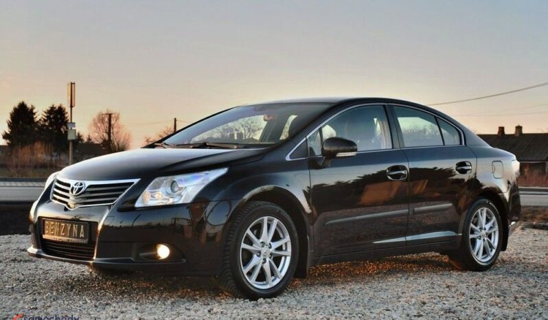 Toyota Avensis 2.0 Executive full