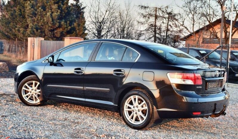 Toyota Avensis 2.0 Executive full