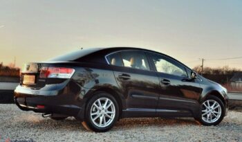 Toyota Avensis 2.0 Executive full