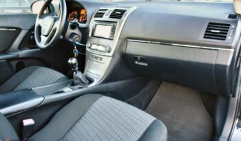 Toyota Avensis 2.0 Executive full