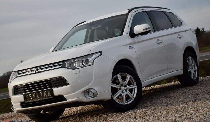 Mitsubishi Outlander 2.0 4WD Plug-In Hybrid full