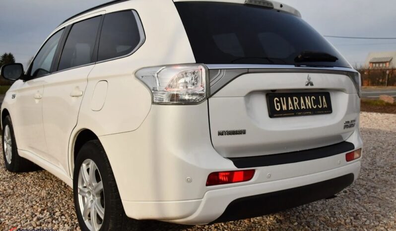 Mitsubishi Outlander 2.0 4WD Plug-In Hybrid full