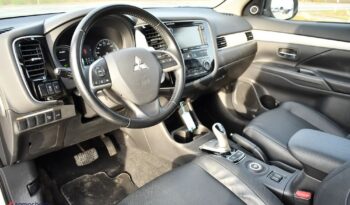 Mitsubishi Outlander 2.0 4WD Plug-In Hybrid full