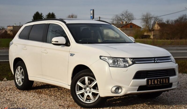 Mitsubishi Outlander 2.0 4WD Plug-In Hybrid full