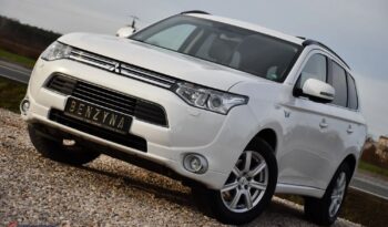 Mitsubishi Outlander 2.0 4WD Plug-In Hybrid full