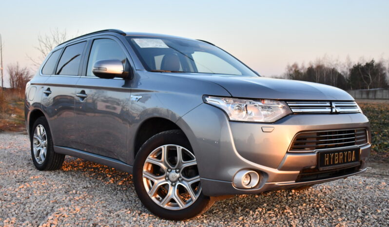 Mitsubishi Outlander 2.0 4WD Plug-In Hybrid full