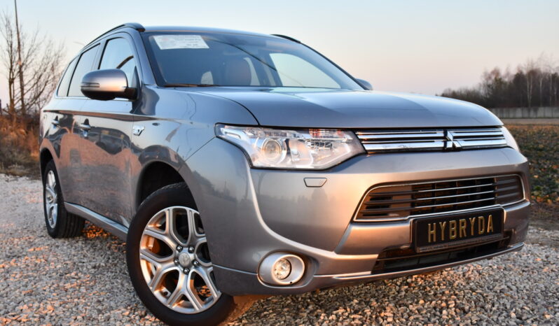 Mitsubishi Outlander 2.0 4WD Plug-In Hybrid full