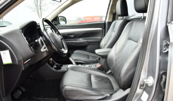 Mitsubishi Outlander 2.0 4WD Plug-In Hybrid full