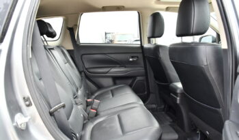 Mitsubishi Outlander 2.0 4WD Plug-In Hybrid full