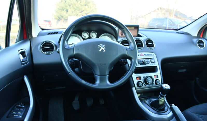 Kombi PEUGEOT 308  2011 Diesel Manualna FWD (przód) Bordowy 5 5 Niemcy Metalik full