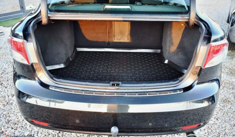 Toyota Avensis 2.0 Executive full